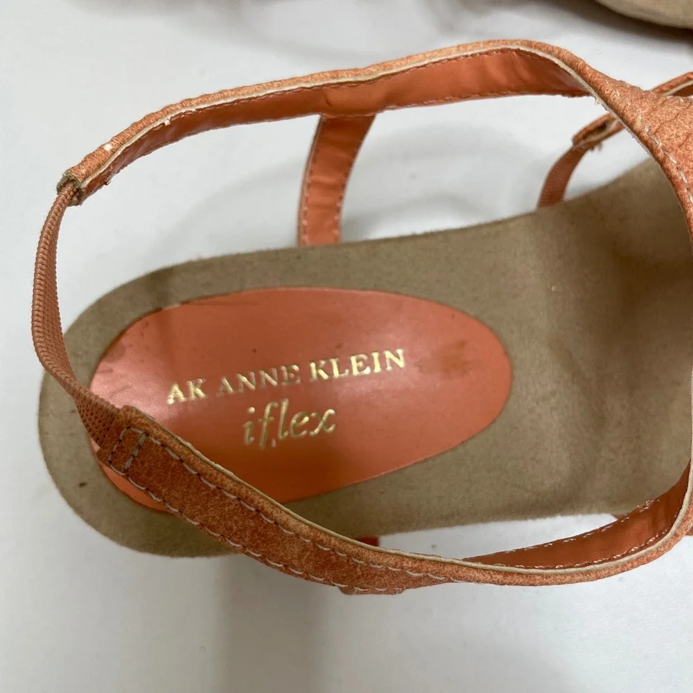 AK Anne Klein Aktinny iflex Orange Beaded Floral Wedge Sandal 8.5M Boho Festival